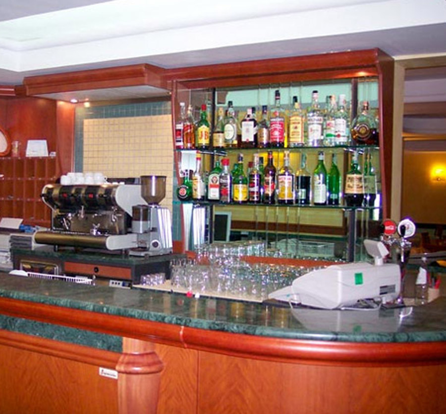 bar